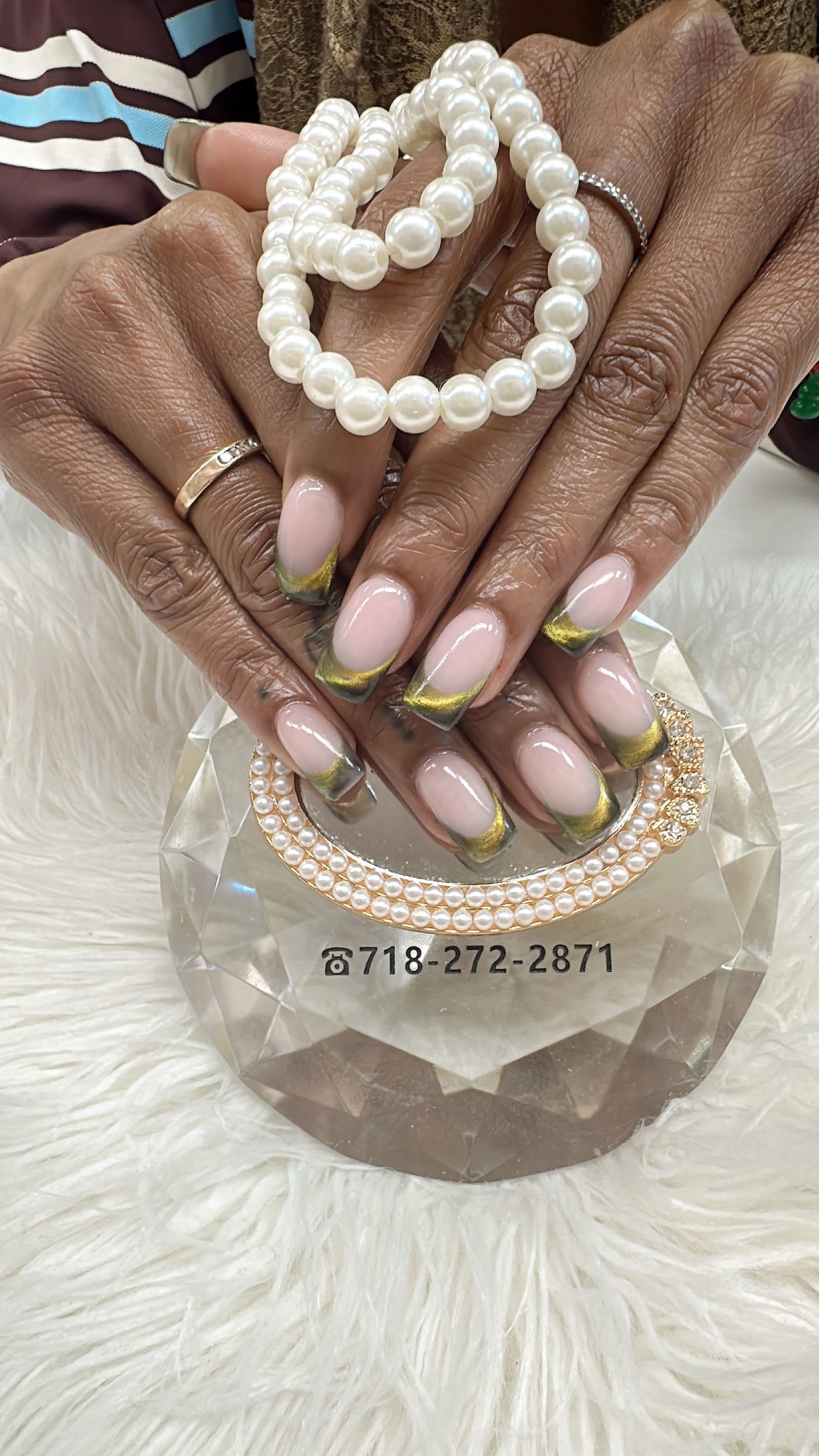 Gel manicure with detailed finish at La Muse Nail